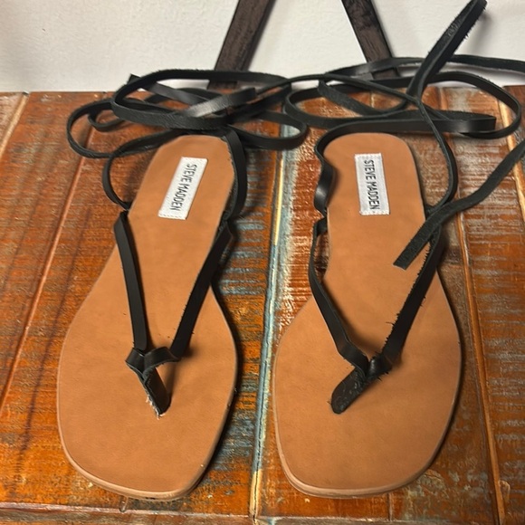 Steve Madden Shoes - Steve Madden Black and Tan Stappy Women's Sandals